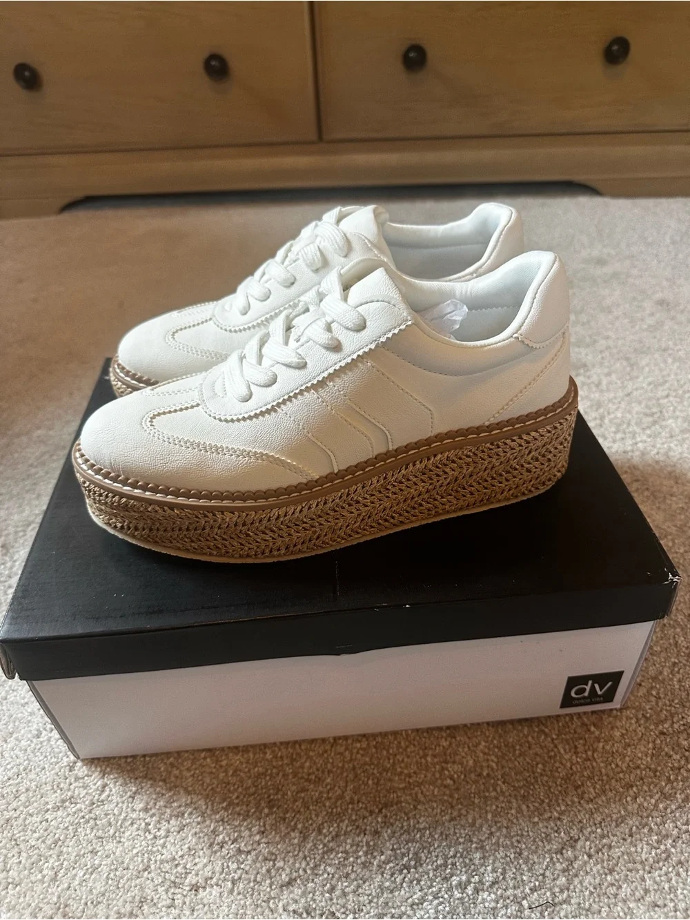 Dolce Vita never worn